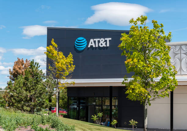 AT&T closes $5.75B acquisition of Lumen's fiber-to-home business