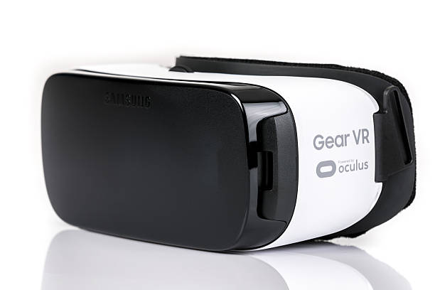 Samsung to Unveil World's First Glasses-Free 3D 6K Gaming Monitor at CES 2026
